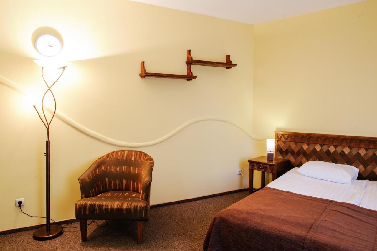 Трипільське Сонце Hotel Podgortsy  ภายนอก รูปภาพ