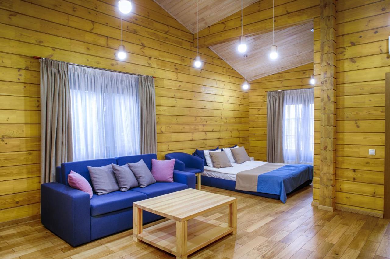 Трипільське Сонце Hotel Podgortsy  ภายนอก รูปภาพ